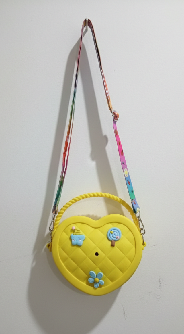 Rose Gala Bag | Heart-shaped